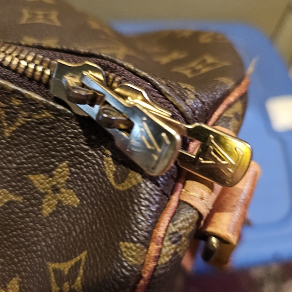 Vintage 1995 Louis Vuitton Keepall Bandouliere 50 - Picture 10 of 16